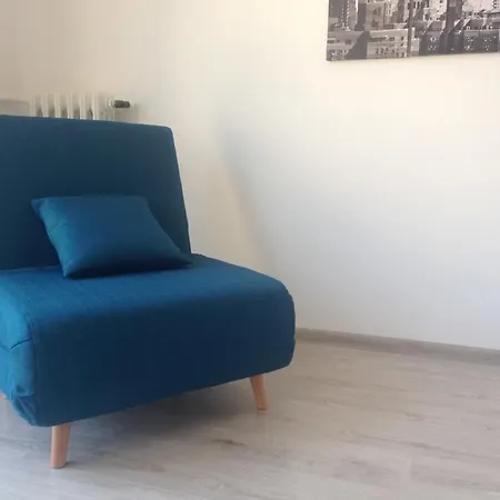 Charmant Studio Neuf Carre D'or Appartement